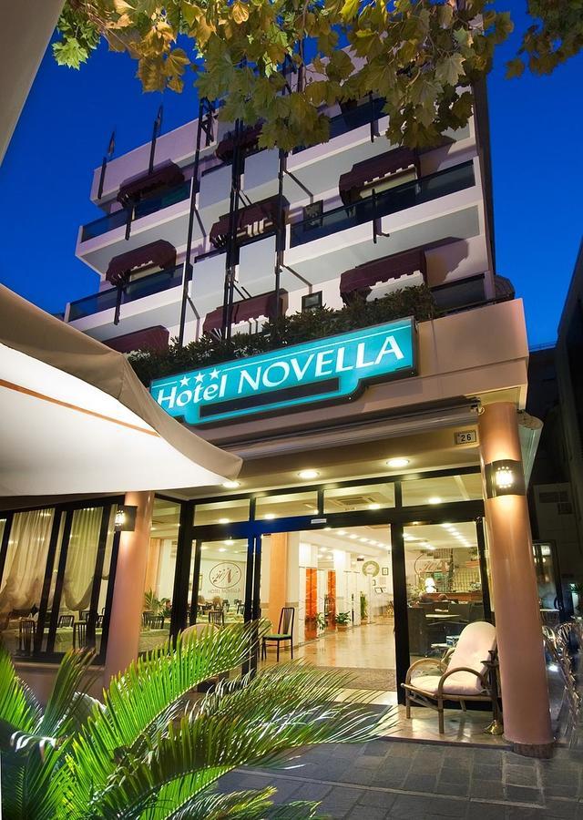 Hotel Novella ミザーノ・アドリアーティコ エクステリア 写真